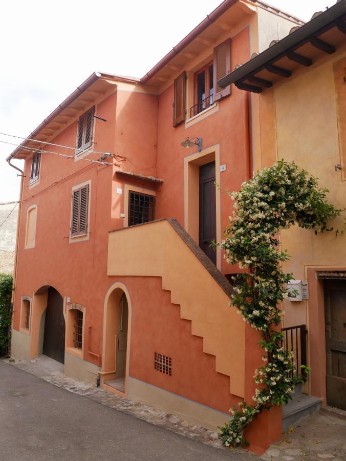La Bella Di Lajatico Apartment Exterior photo